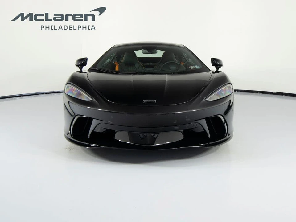 2026 McLaren GT - Image 2 of 31