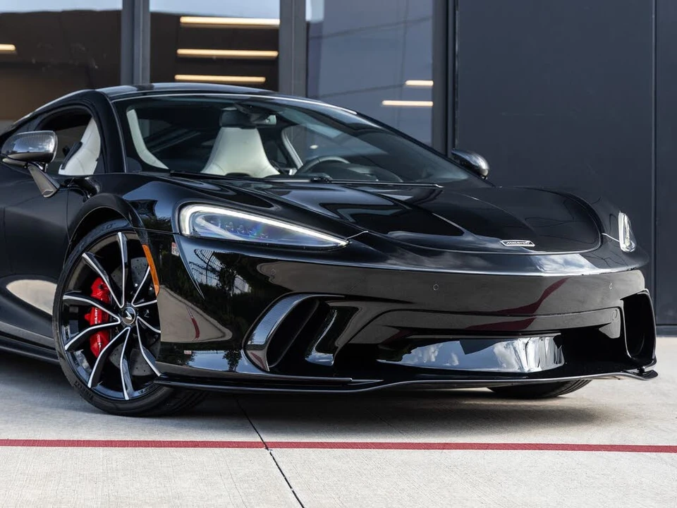 2026 McLaren GT - Image 6 of 31
