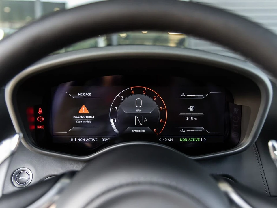 2026 McLaren GT - Image 28 of 31