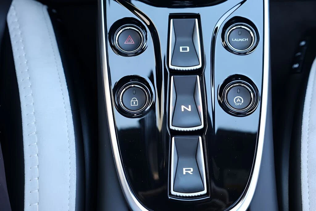 2026 McLaren GT - Image 20 of 25