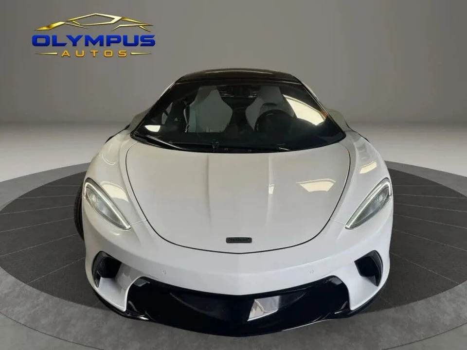 2026 McLaren GT - Image 18 of 31