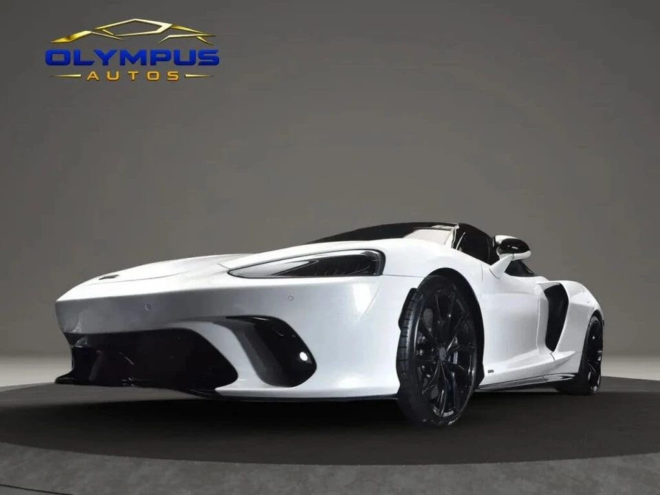 2026 McLaren GT - Image 2 of 31