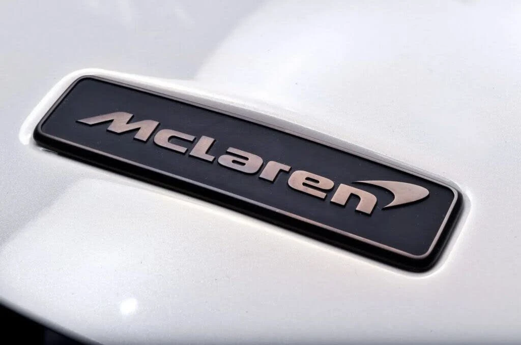 2026 McLaren GT - Image 11 of 31