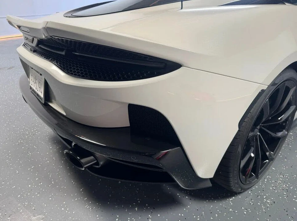2026 McLaren GT - Image 27 of 31