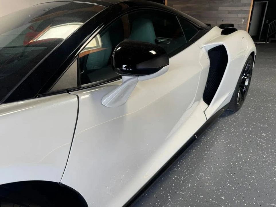 2026 McLaren GT - Image 31 of 31