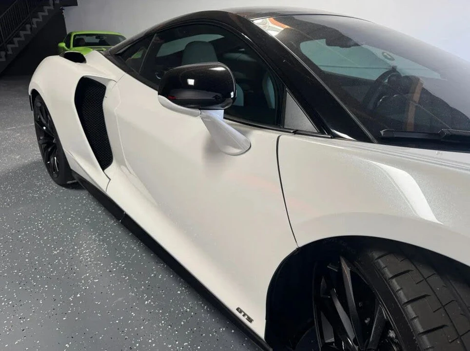 2026 McLaren GT - Image 23 of 31