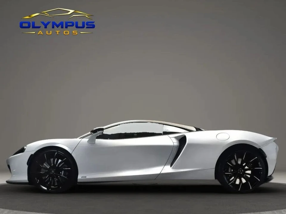 2026 McLaren GT - Image 5 of 31