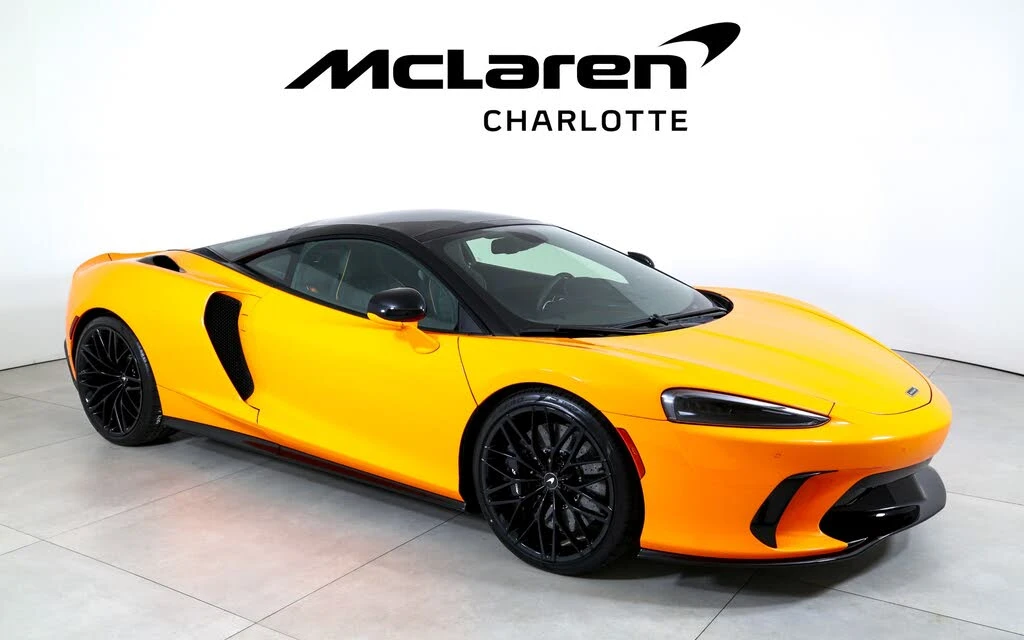 2026 McLaren GT - Image 2 of 7