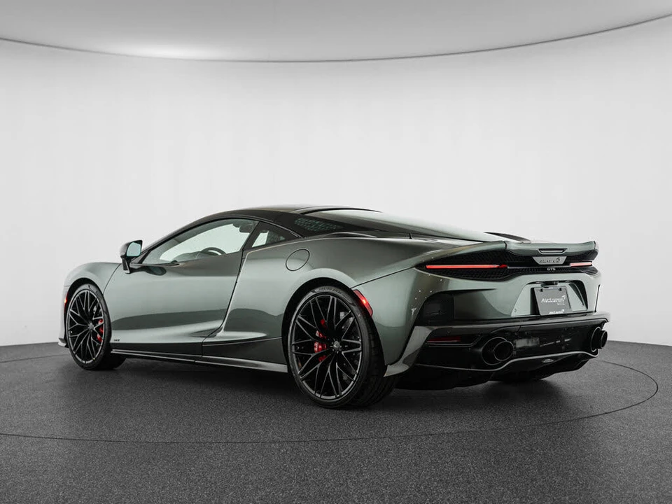 2026 McLaren GT - Image 3 of 31