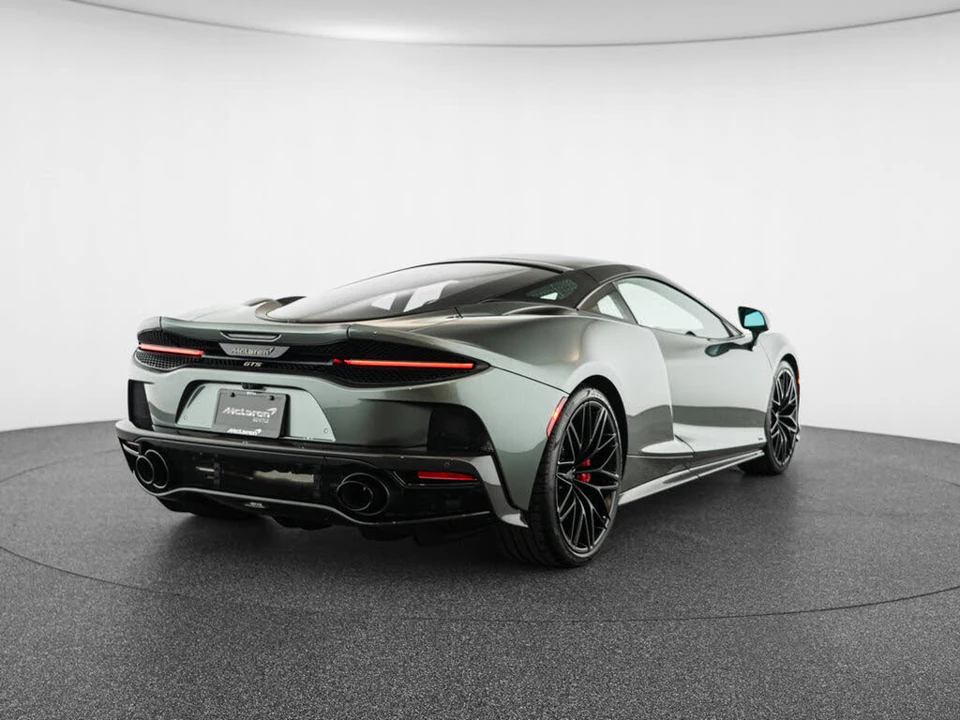 2026 McLaren GT - Image 6 of 31