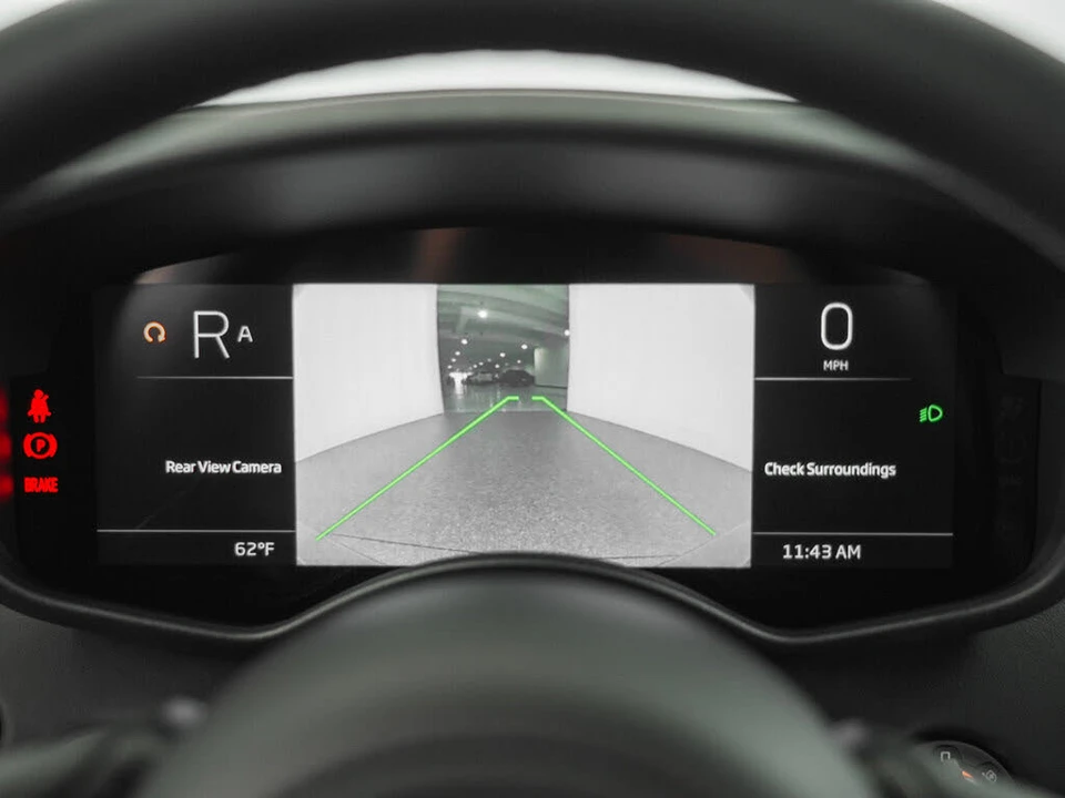 2026 McLaren GT - Image 28 of 31