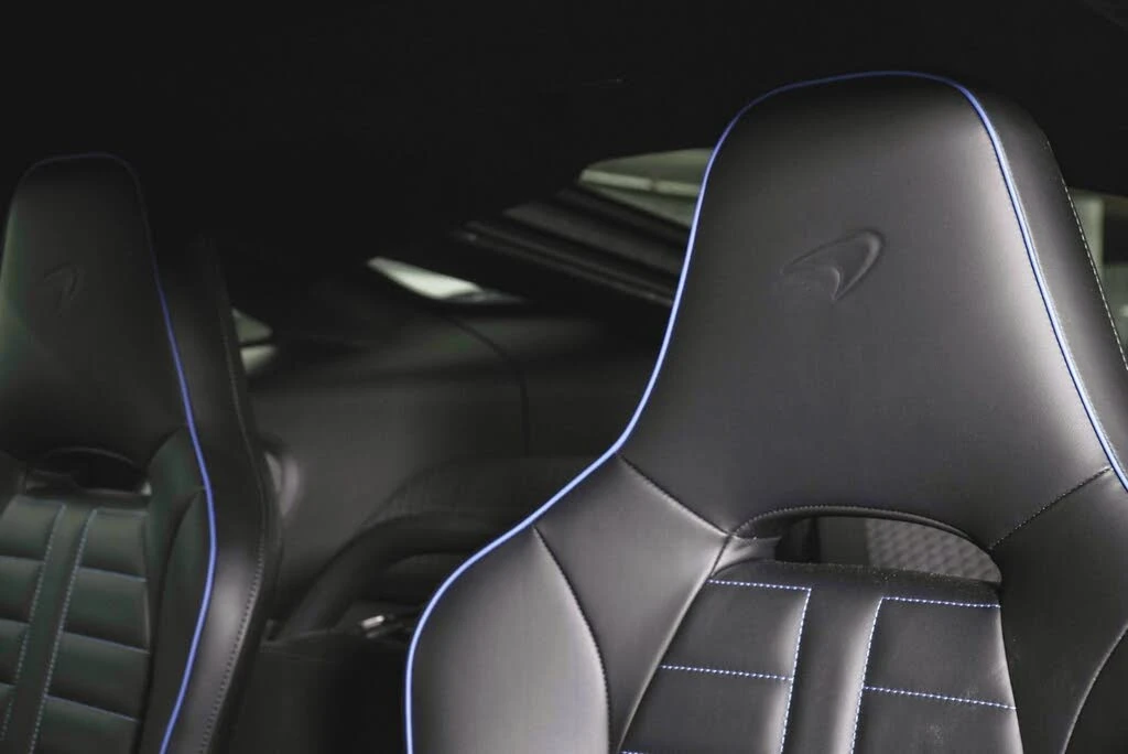 2026 McLaren GT - Image 5 of 31