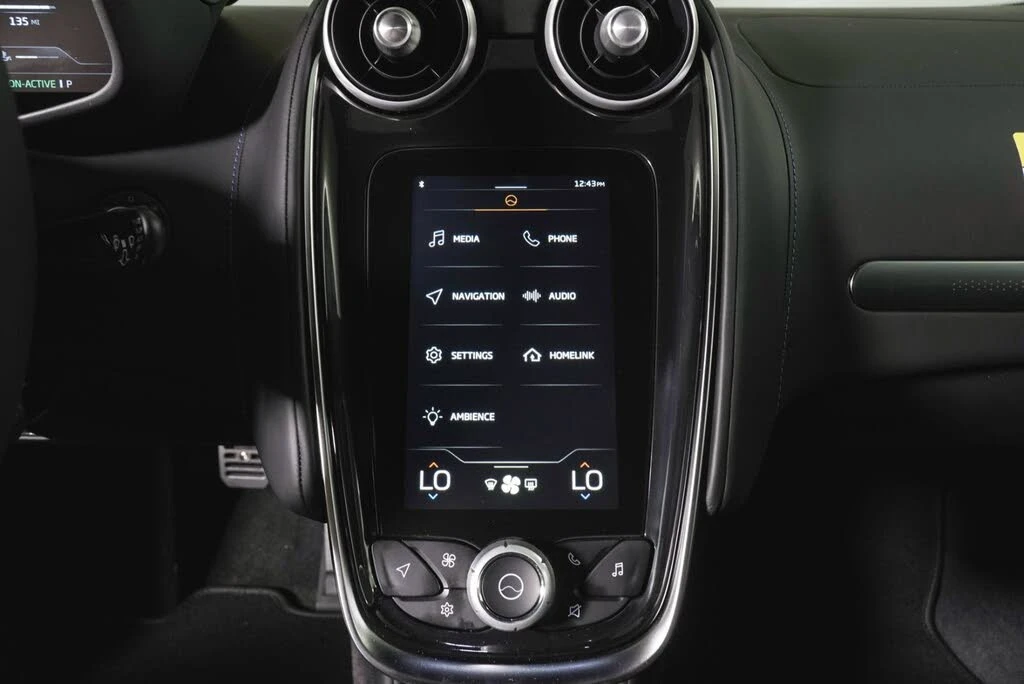 2026 McLaren GT - Image 22 of 31