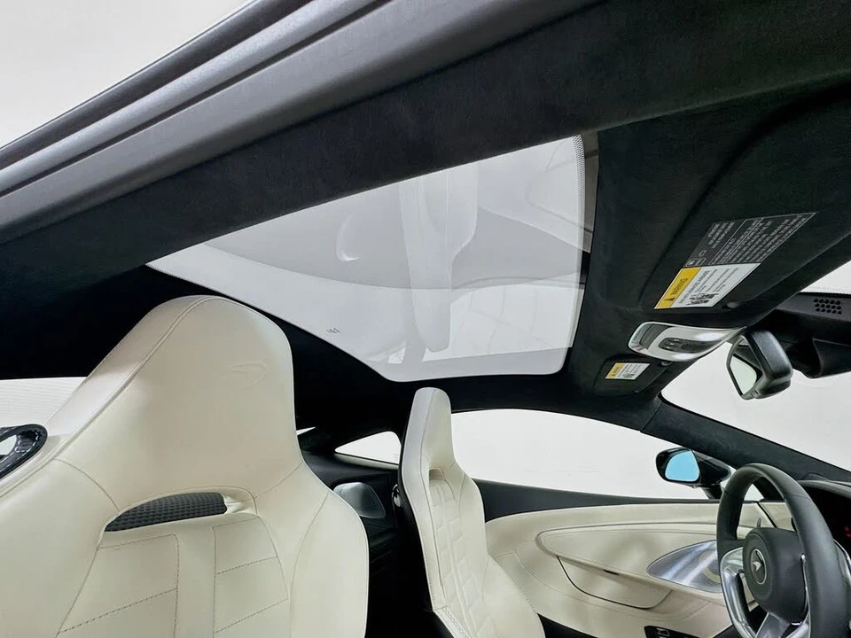 2026 McLaren GT - Image 20 of 26