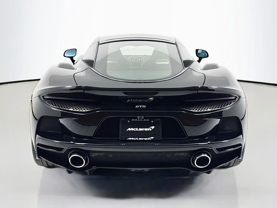 2026 McLaren GT - Image 6 of 26