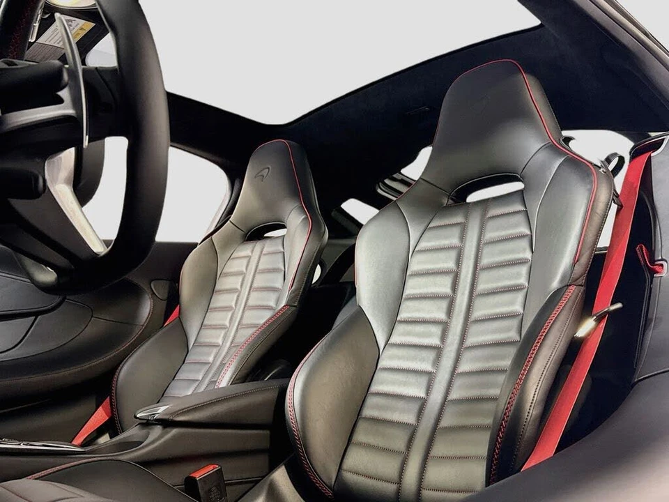 2026 McLaren GT - Image 16 of 26