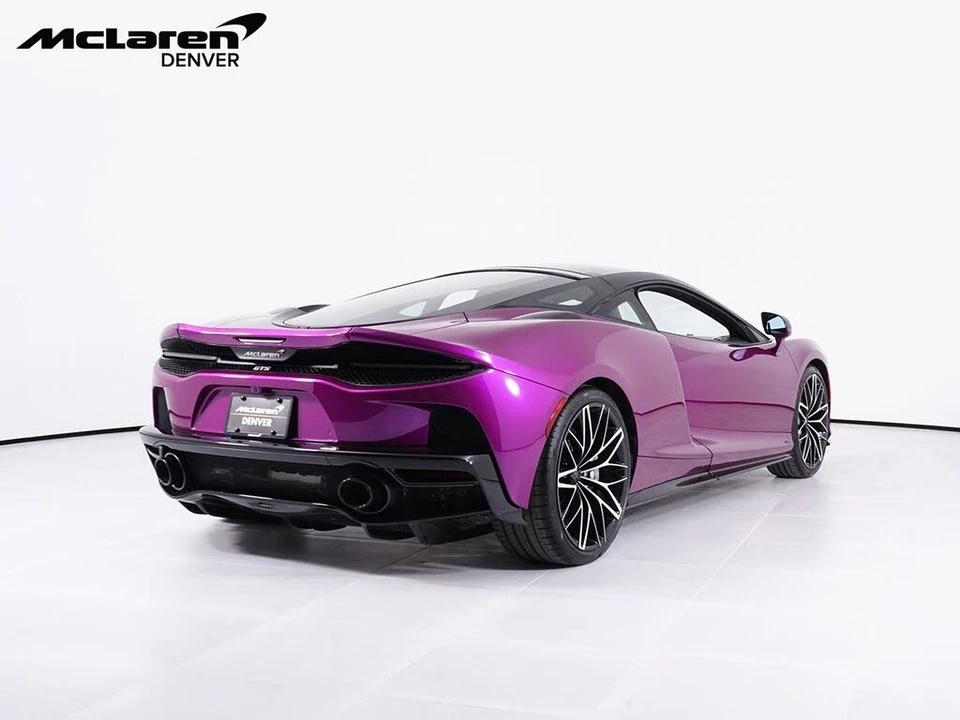 2026 McLaren GT - Image 8 of 26