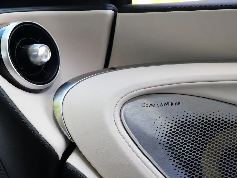 2026 McLaren GT - Image 20 of 28