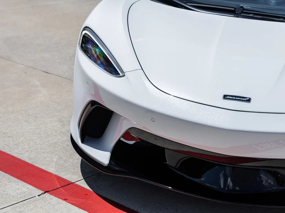 2026 McLaren GT - Image 22 of 31