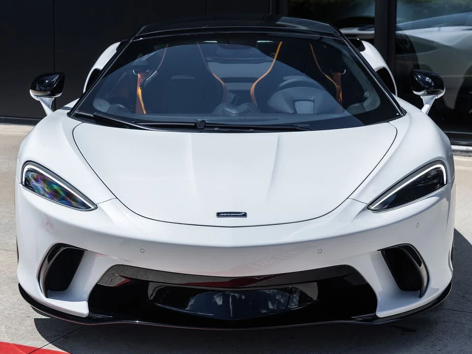 2026 McLaren GT - Image 5 of 31