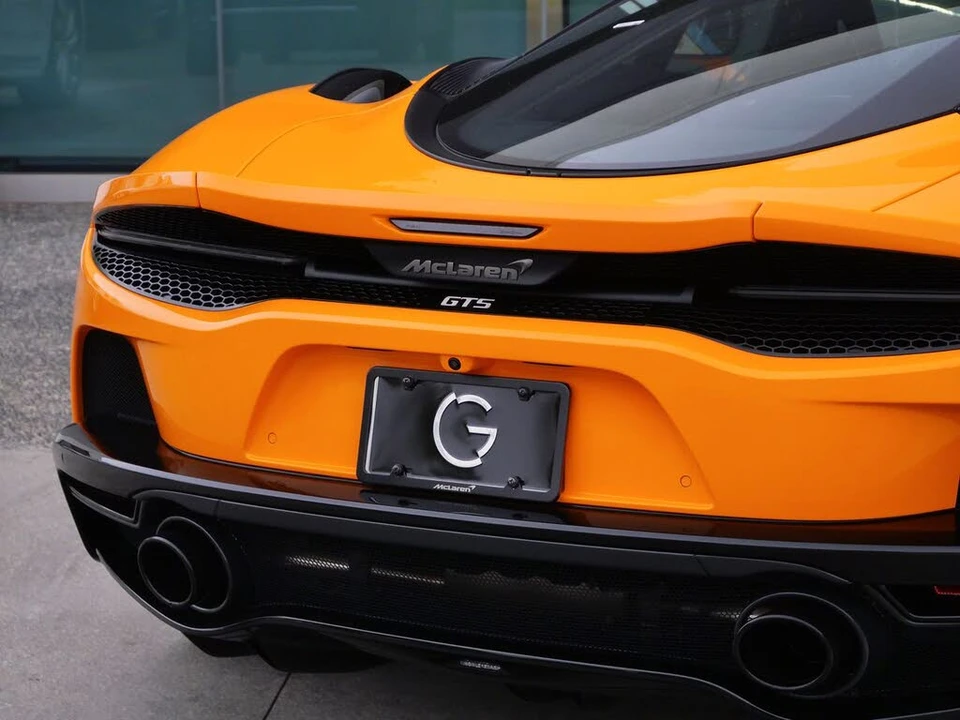 2026 McLaren GT - Image 13 of 27