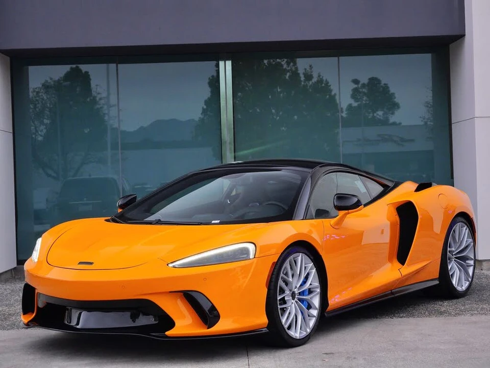 2026 McLaren GT - Image 16 of 27