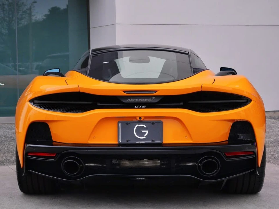 2026 McLaren GT - Image 5 of 27
