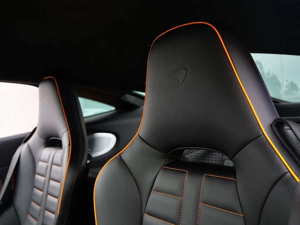 2026 McLaren GT - Image 21 of 27
