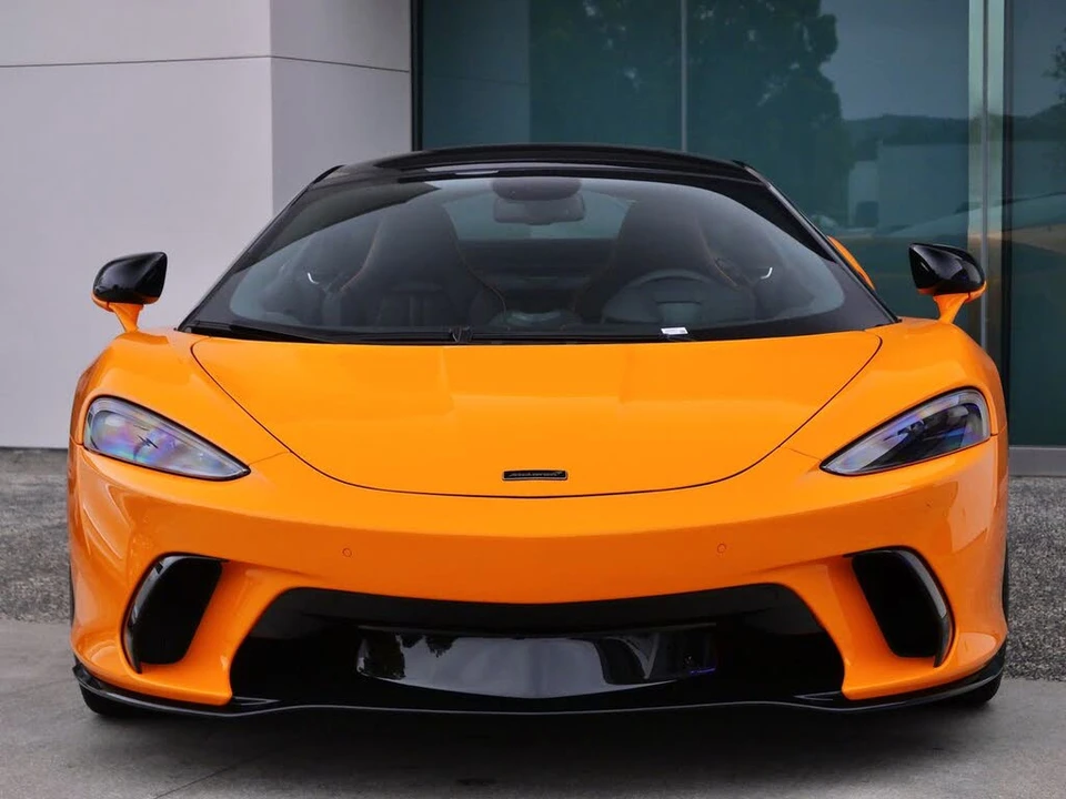 2026 McLaren GT - Image 2 of 27