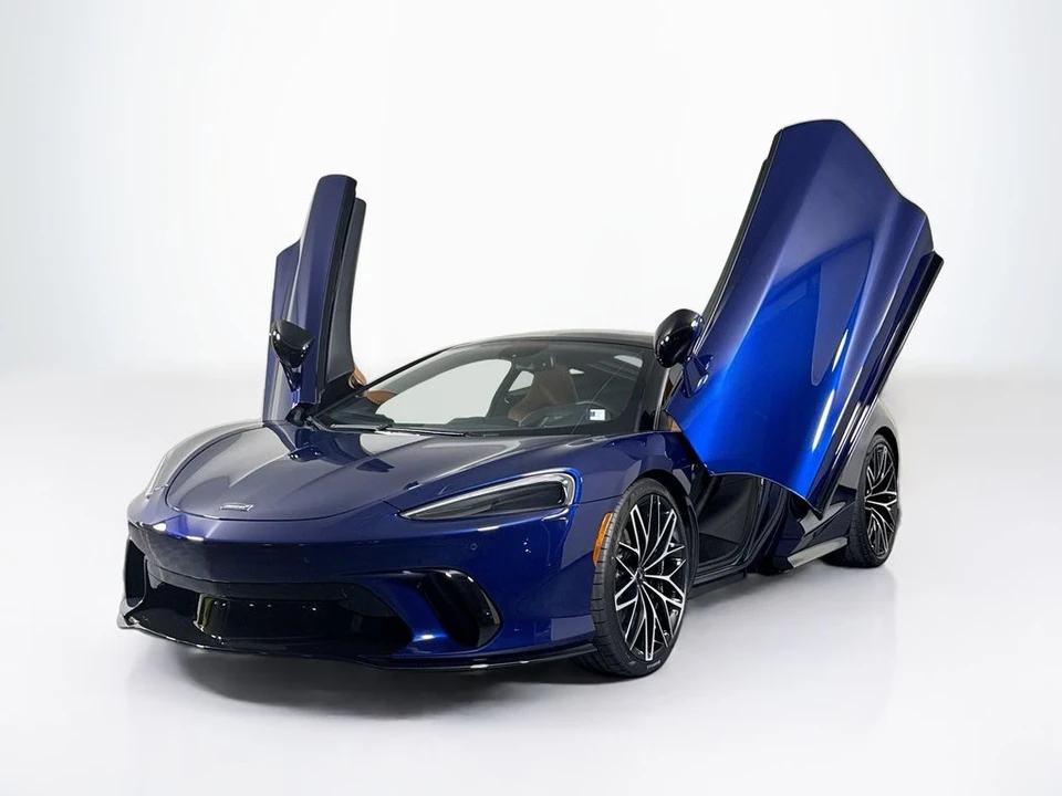 2026 McLaren GT - Image 28 of 31