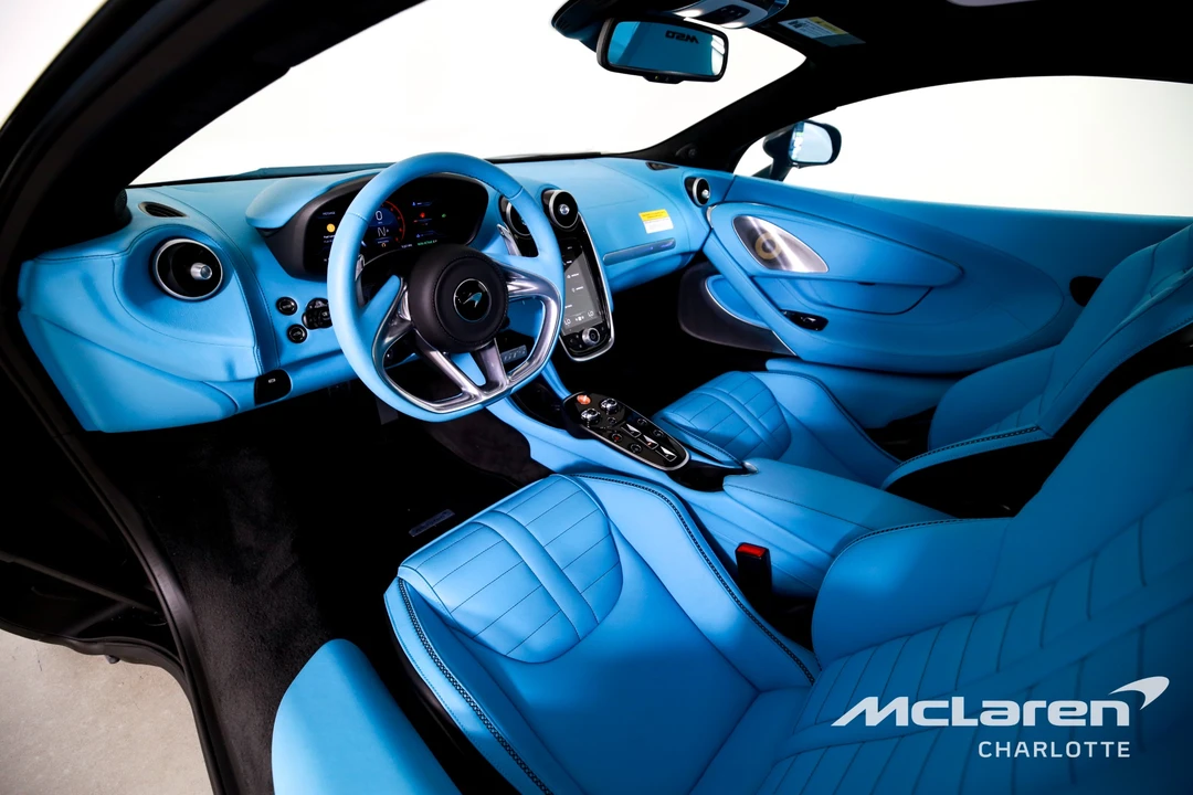 2026 McLaren GT - Image 13 of 31