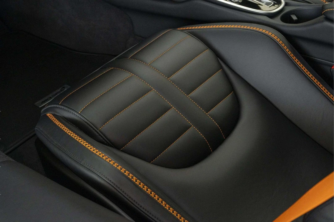 2026 McLaren GT - Image 25 of 31