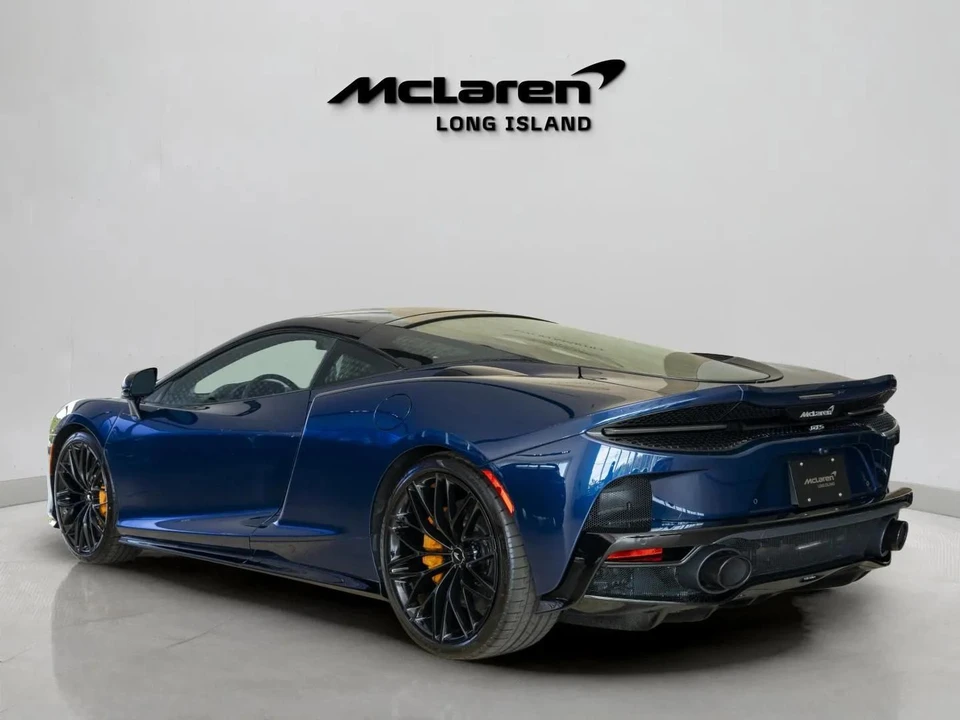 2026 McLaren GT - Image 4 of 31