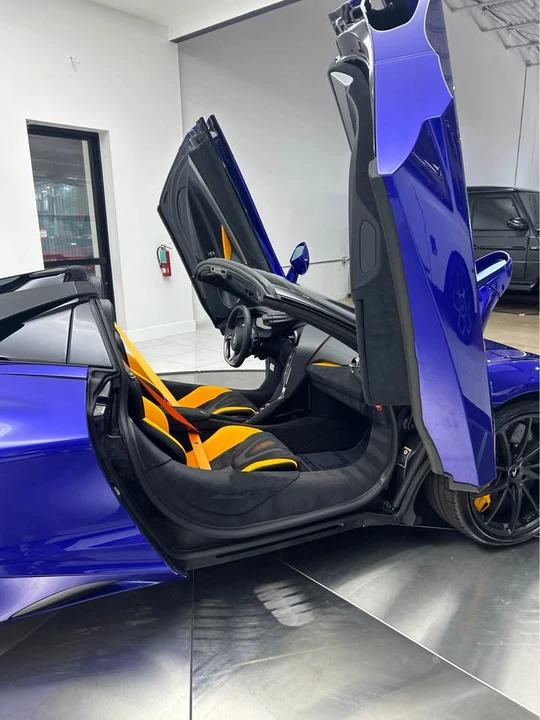 2026 McLaren 750S Spider - Image 16 of 19
