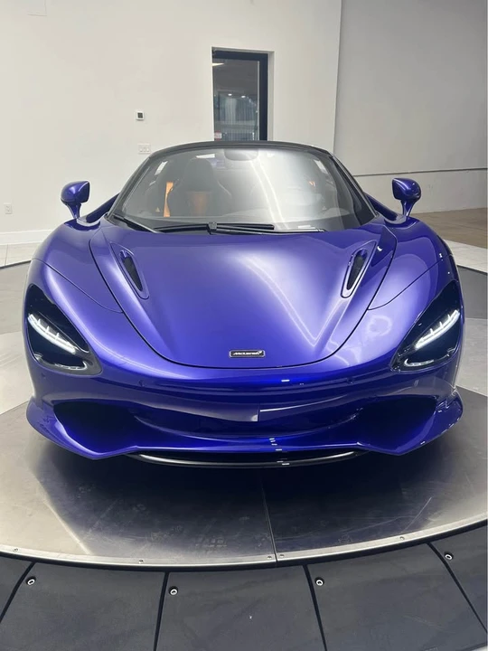2026 McLaren 750S Spider - Image 9 of 19