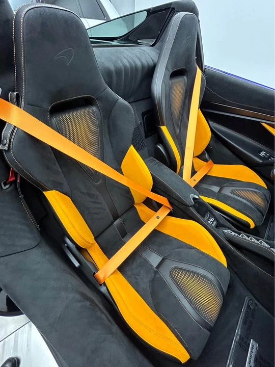 2026 McLaren 750S Spider - Image 10 of 19