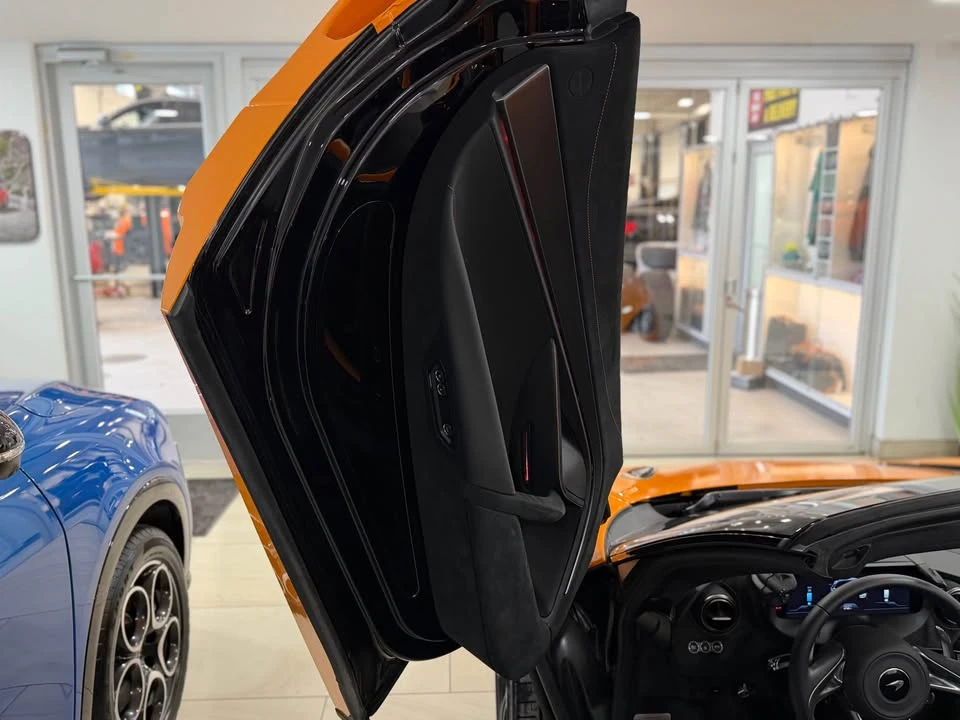 2026 McLaren 750S - Image 5 of 13
