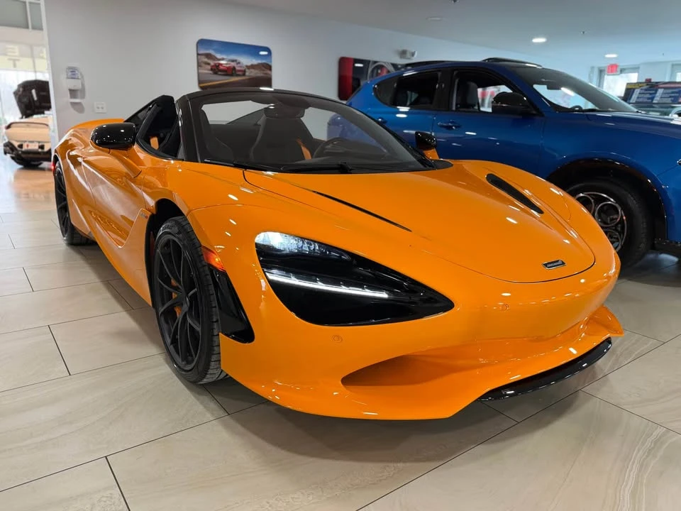 2026 McLaren 750S - Image 2 of 13