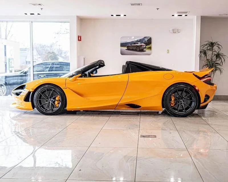 2026 McLaren 750S - Image 5 of 20