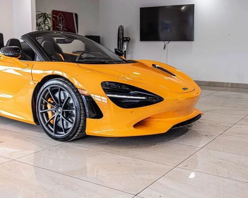 2026 McLaren 750S - Image 3 of 20