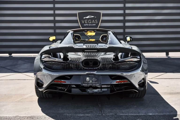 2026 McLaren 750S - Image 6 of 11