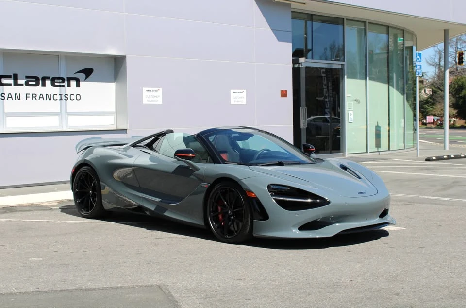 2026 McLaren 750S Spider - Image 4 of 20
