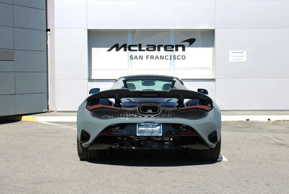2026 McLaren 750S Spider - Image 10 of 20