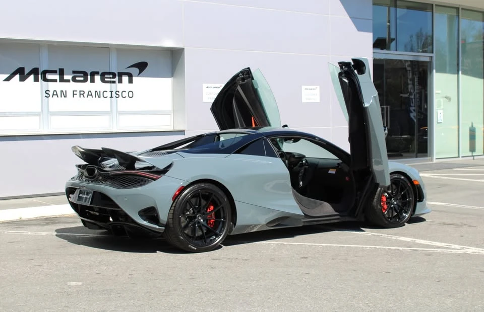2026 McLaren 750S Spider - Image 5 of 20