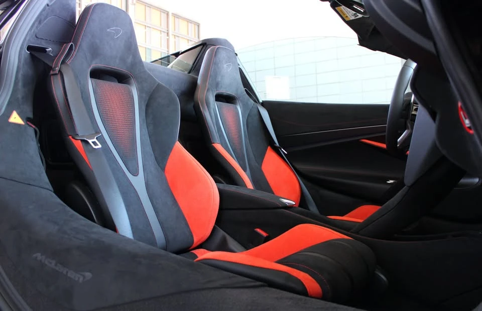 2026 McLaren 750S Spider - Image 15 of 20