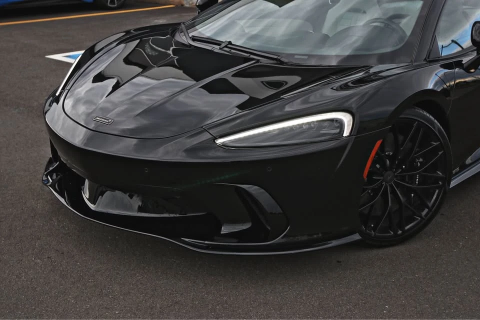 2026 McLaren GT - Image 2 of 15