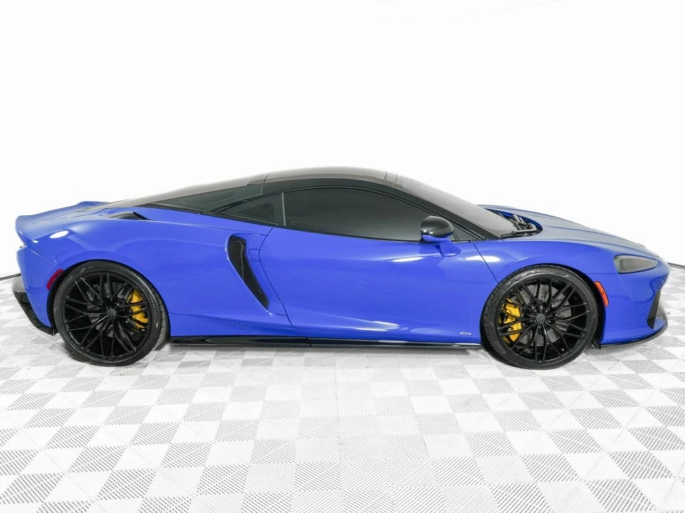 2026 McLaren GT - Image 2 of 6
