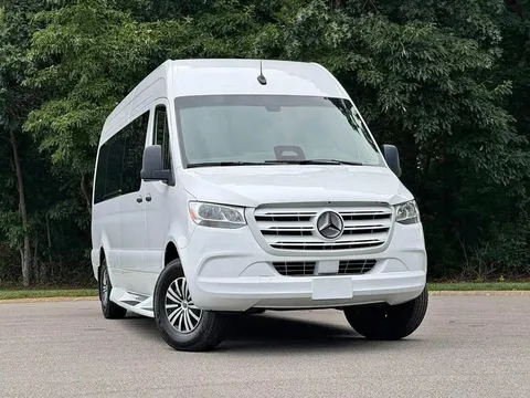 2026 Mercedes-Benz Sprinter Passenger Van 2500 170WB 11 Passenger Luxury Van