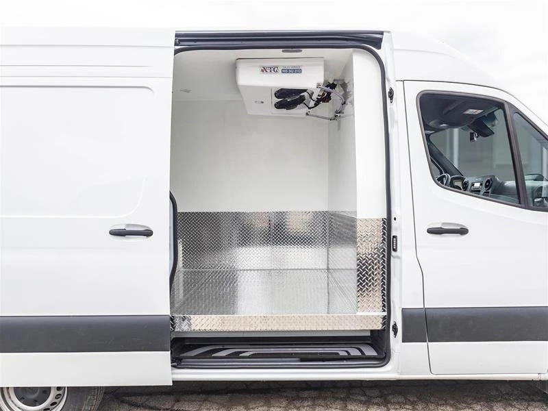 2026 Mercedes-Benz VS30 Sprinter - Image 4 of 8