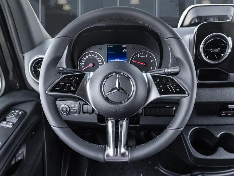 2026 Mercedes-Benz VS30 Sprinter - Image 7 of 9